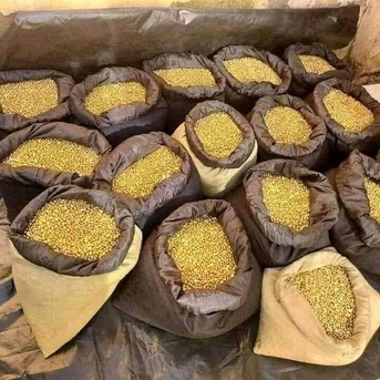 Doha, Business Partners, We Have PURE And REAL AU GOLD BARS, Nuggets Available For Investors/Buyers
