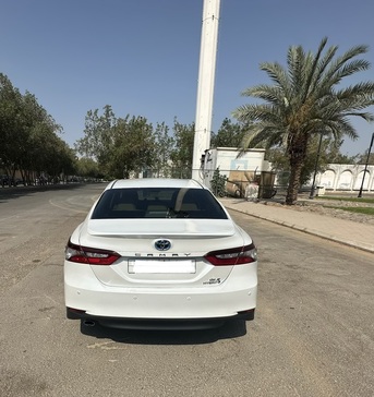 Al Rehab, Vehicles, Cars & Trucks , SAR 89500,  Toyota Camry Hybrid,  2023,  Automatic,  71700 KM,  Toyota Camry  GLE Hybrid For Sale In Excellent Condition