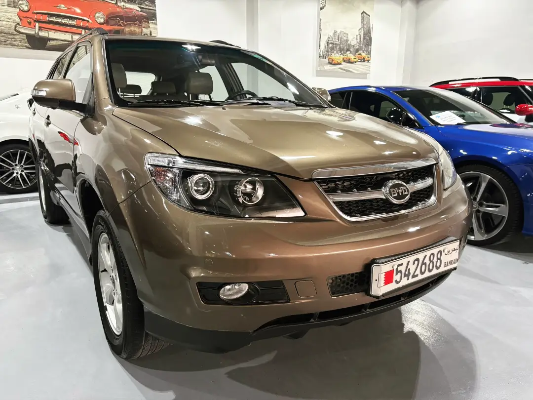 Amwaj Islands, Vehicles, Cars & Trucks , BHD 1750,  BYD S6 DCT 2.4L,  2015,  Automatic,  99000 KM,  BYD S6 2.4L DCT  Full Option