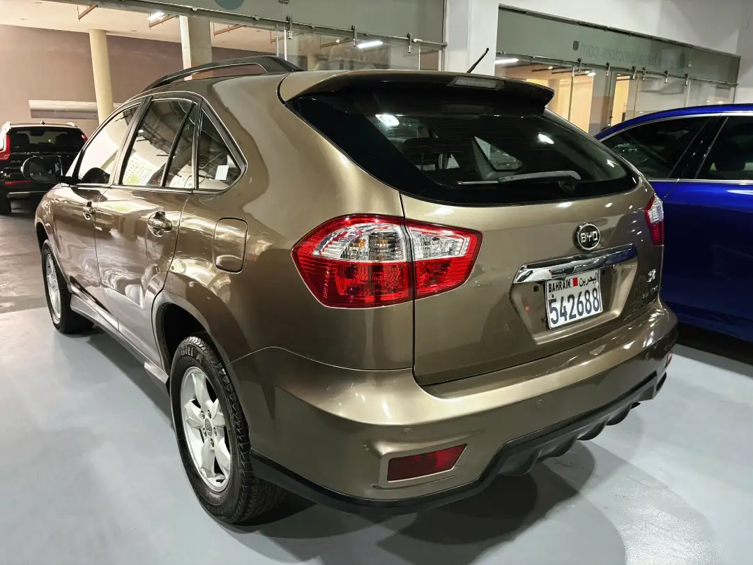 Amwaj Islands, Vehicles, Cars & Trucks , BHD 1750,  BYD S6 DCT 2.4L,  2015,  Automatic,  99000 KM,  BYD S6 2.4L DCT  Full Option