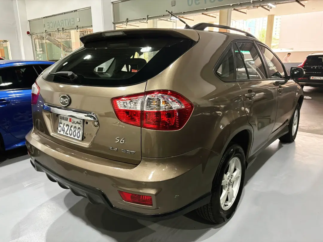 Amwaj Islands, Vehicles, Cars & Trucks , BHD 1750,  BYD S6 DCT 2.4L,  2015,  Automatic,  99000 KM,  BYD S6 2.4L DCT  Full Option