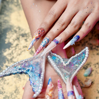 New Delhi, Lessons Offered, Lakm&eacute; Academy, Saket &ndash; Nail Art Course In Saket