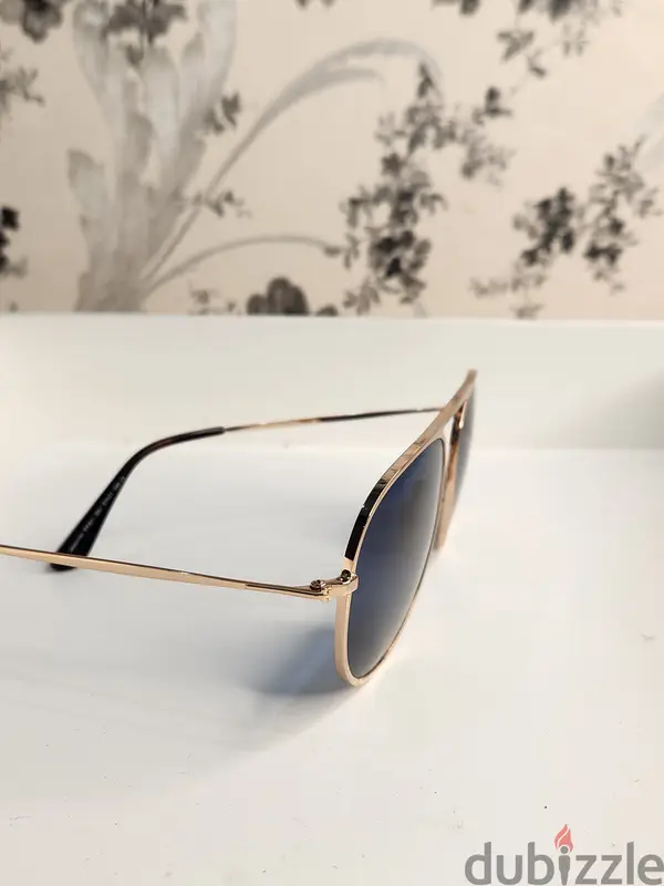 Manama, Clothing & Accessories, BHD 30,  🛑🛑🛑Stylish Branded Sunglasses &ndash; Used, Great Condition! Price: 25 BHD🛑🛑🛑
