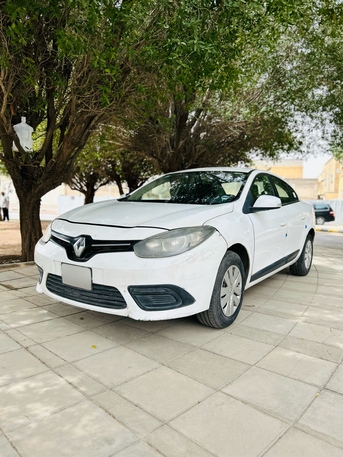 Riyadh, Vehicles, Cars & Trucks , SAR 14500,  Renault Fluence,  2015,  Automatic,  176000 KM,    MODEL  GEAR NEAT CAR FOR SALE