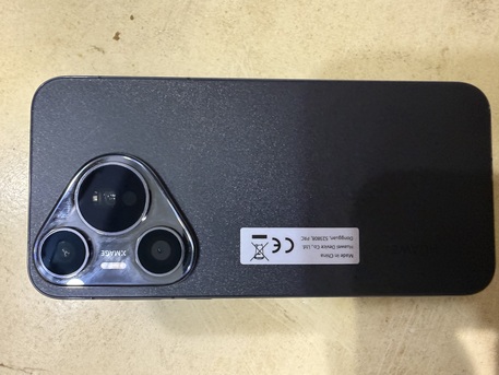 Riyadh, Mobile Phones, SAR 1300,  Huawei Pura 70 Black (256GB/12GB RAM)