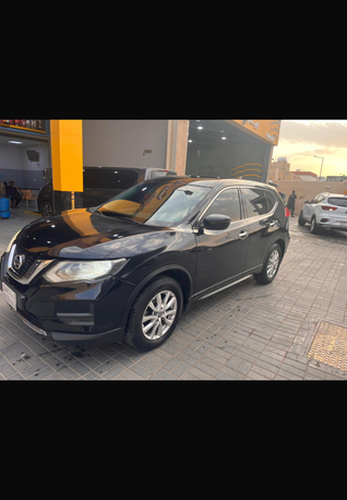 Riyadh, Vehicles, Cars & Trucks , SAR 42000,  Nissan X-Trail,  2018,  Automatic,  290 KM,