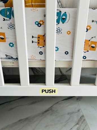 Kabul, Baby & Kid Stuff, BHD 35,  Urgent Sale Baby Crib