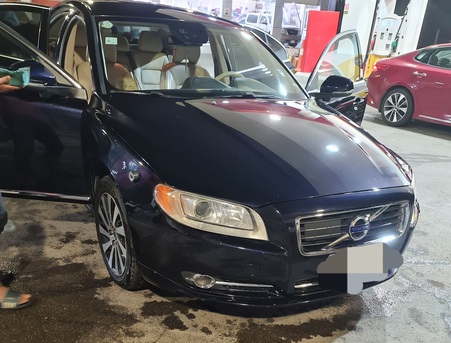 Riyadh, Vehicles, Cars & Trucks , SAR 41000,  Volvo S80,  2013,  Automatic,  190000 KM,   T6 Exuctive AWD Very Clean