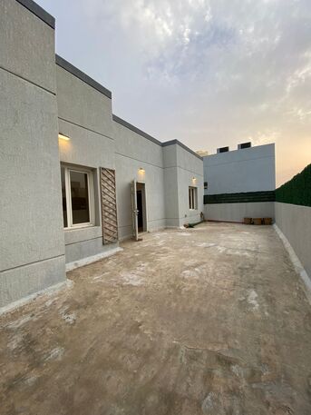 Abu Fatira, Apartments, Flats, Houses & Villas, KWD 450/month,  2 BR,  0 Sq. Meter,  For Rent: Rooftop Apartment In Abu Fatira, Two Bedrooms Including A Master Bedroom.