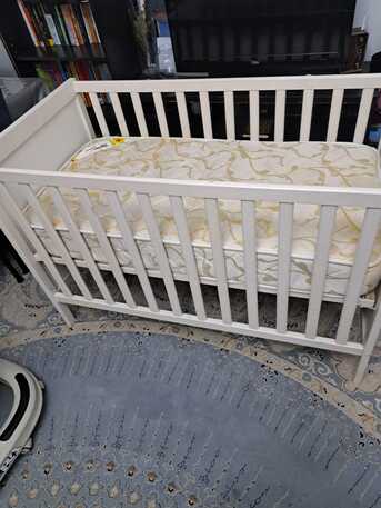 Madinat Al Ummal, Furniture, SAR 250,  Baby Crib For Sale &ndash; Like New Condition