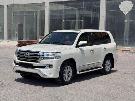 Manama, Vehicles, Cars & Trucks , BHD 14500,  Toyota Land Cruiser GX-R,  2017,  Automatic,  115300 KM,    (Pearl)