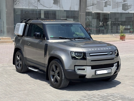 Manama, Vehicles, Cars & Trucks , BHD 32000,  Land Rover Defender,  2021,  Automatic,  72250 KM,    (Grey)