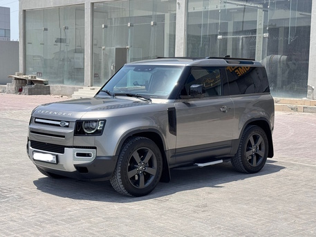 Manama, Vehicles, Cars & Trucks , BHD 32000,  Land Rover Defender,  2021,  Automatic,  72250 KM,    (Grey)