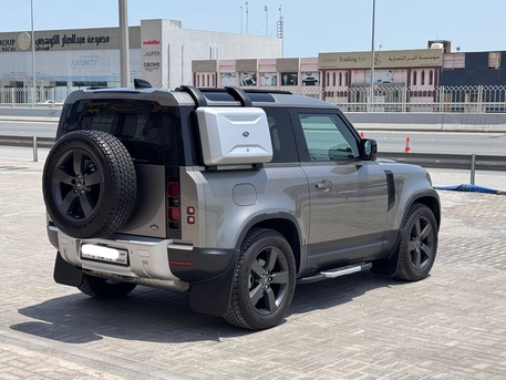 Manama, Vehicles, Cars & Trucks , BHD 32000,  Land Rover Defender,  2021,  Automatic,  72250 KM,    (Grey)