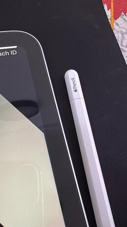 Al Aziziyah, Electronics, SAR 300,  Apple Pencil USB - C