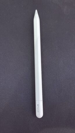 Al Aziziyah, Electronics, SAR 300,  Apple Pencil USB - C
