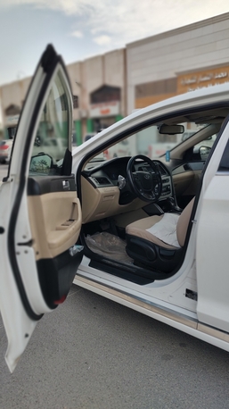 Al Khalidiyah, Vehicles, Cars & Trucks , SAR 25000,  Hyundai Sonata,  2016,  Automatic,  331640 KM,    For Sale Contact Infi:0550908139