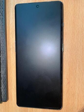 Hara, Mobile Phones, SAR 1100,  Oneplus 11r 8GB/128 GB Very Good Condition.