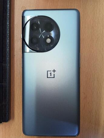 Hara, Mobile Phones, SAR 1100,  Oneplus 11r 8GB/128 GB Very Good Condition.