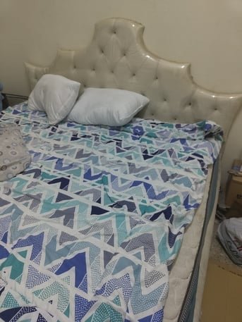 Jubail, Furniture, SAR 450,  King Size Cot + Bed And Pillows