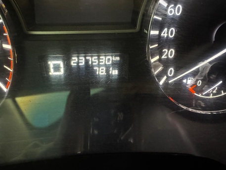 Riyadh, Vehicles, Cars & Trucks , SAR 32000,  Nissan Pathfinder,  2014,  Automatic,  237000 KM,