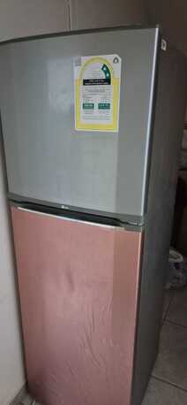 Riyadh, Household Items, SAR 600,  Cheap Price Medium Size LG Fridge