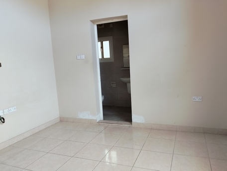Manama, Apartments, Flats, Houses & Villas, BHD 200/month,  3 BR,  2Bath Hall. Kitchen. Lift. Car-parking Unfurnished Exclusive In -((Gudiabiya)))