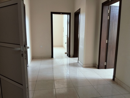 Manama, Apartments, Flats, Houses & Villas, BHD 200/month,  3 BR,  2Bath Hall. Kitchen. Lift. Car-parking Unfurnished Exclusive In -((Gudiabiya)))