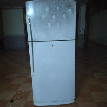 Jeddah, Items Wanted, Big Samsung Fridge Perfect Working Condition For 400 SR