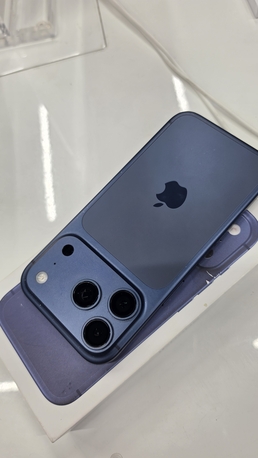 Dammam, Mobile Phones, SAR 4400,  IPhone 17 Pro Jarir