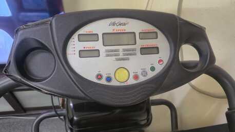 Jeddah, Sporting Goods, SAR 800,  Tredmill For Sale!