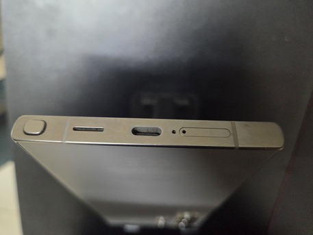 Riyadh, Mobile Phones, SAR 2800,  Samsung Galaxy S24 Ultra &ndash; 256GB | Gold | Excellent Condition