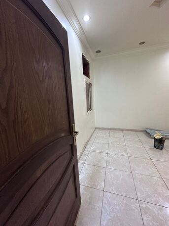 Al Sanabel, Rooms for Rent, SAR 1000/month,  70 Sq. Feet,  Room Available With Separate Washroom