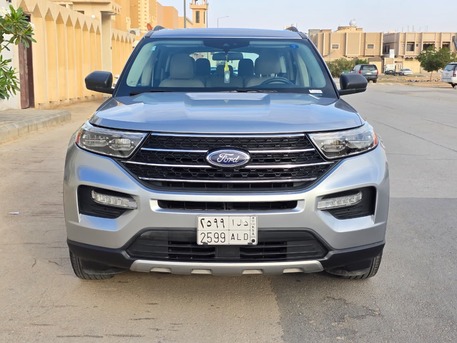 Riyadh, Vehicles, Cars & Trucks , SAR 120000,  Ford Explorer XLT,  2021,  Automatic,  87000 KM,    With Panorama Sunroof N 4x4 Full Options (1st Owner)  Accident Free