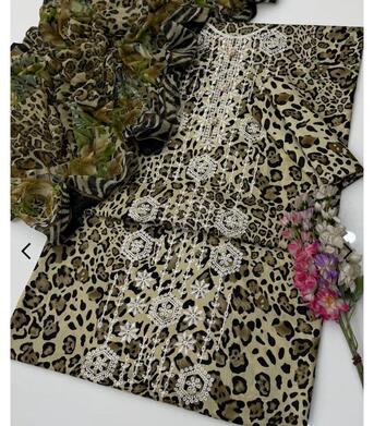 Duba, Wholesale Products, Im Selling Branded Stitched And Unstitched Suits