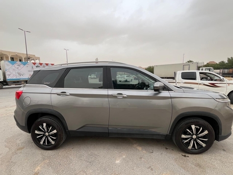 Riyadh, Vehicles, Cars & Trucks , SAR 40000,  Chevrolet Captiva,  2022,  Automatic,  121000 KM,  ,  , , 121,000 Km