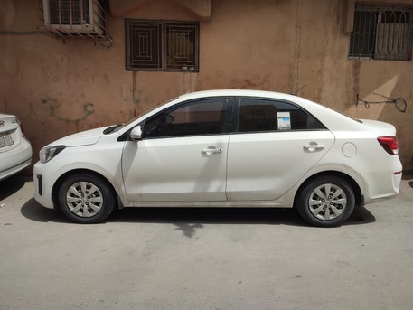 Riyadh, Rideshare, I Am Looking For Person Who Can Share Ride With Me From 8:am To 6pm Saturday To Thursday