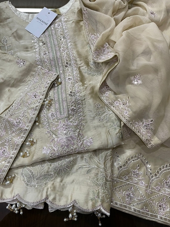 Ajman, Clothing & Accessories, AED 245,  Ready To Wear Silk Embroidered