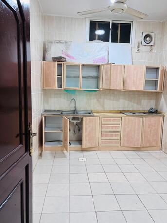 Al Mahjar, Apartments, Flats, Houses & Villas, SAR 1250/month,  300 Sq. Meter,  I Want To Sell My 1 BHK Room @1250sar In Ghulail