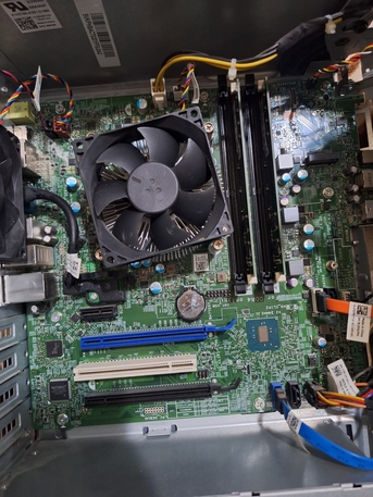 Khobar, Computers, SAR 1800,  Dell Optiplex Tower Desktop Core I7