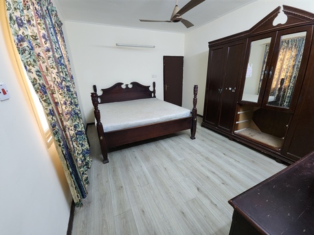 East Riffa, Villas, BHD 250,  RENT : 250BD  3 Bedroom Villa In East Riffa ( Exclusive Ewa)