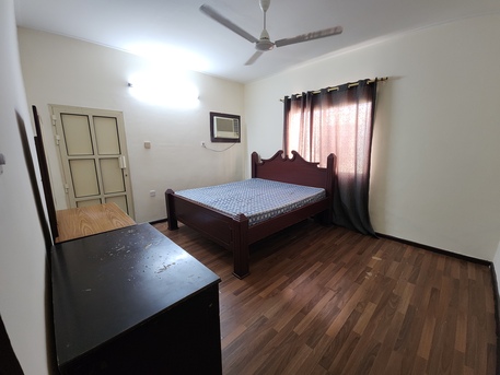 East Riffa, Villas, BHD 250,  RENT : 250BD  3 Bedroom Villa In East Riffa ( Exclusive Ewa)