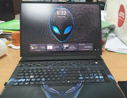Riyadh, Computers, SAR 12000,  Alienware M18r2 I9 4th Gen (High-End Gaming Laptop)