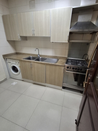 Hoora, Apartments, Flats, Houses & Villas, BHD 260/month,  2 BR,  Fully Furnished 2bhk With Ewa In Hoora Near Nesto Exhibition