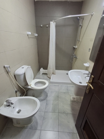 Hoora, Apartments, Flats, Houses & Villas, BHD 260/month,  2 BR,  Fully Furnished 2bhk With Ewa In Hoora Near Nesto Exhibition