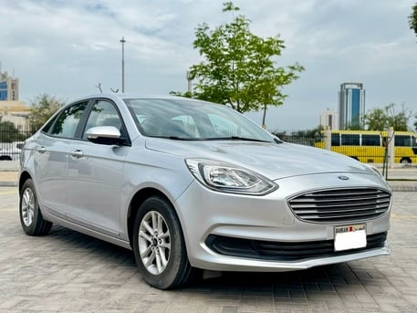 Manama, Vehicles, Cars & Trucks , BHD 2700,  Ford Escort,  2020,  Automatic,  77000 KM,  Call : 33662799