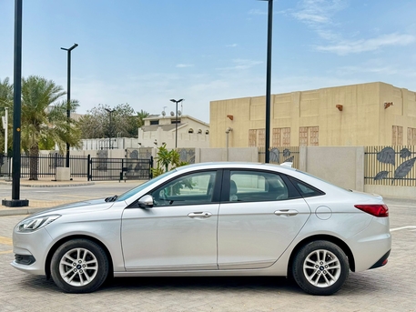 Manama, Vehicles, Cars & Trucks , BHD 2700,  Ford Escort,  2020,  Automatic,  77000 KM,  Call : 33662799