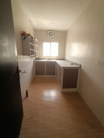 Hoora, Apartments, Flats, Houses & Villas, BHD 180/month,  2 BR,  *** 2 Bedroom 2 Bedroom Spacious Flat For Rent In Hoora With Electricity*35529070