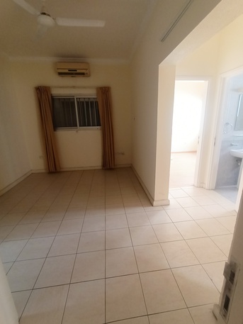Hoora, Apartments, Flats, Houses & Villas, BHD 150/month,  2 BR,  Semi Furnished 2 Bedroom Flat For Rent In Hoora*35529070