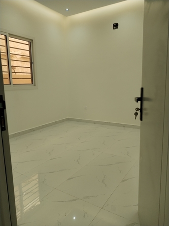 Al Malaz, Apartments, Flats, Houses & Villas, SAR 40000/year,  3 BR,  New Family Villa Apartment